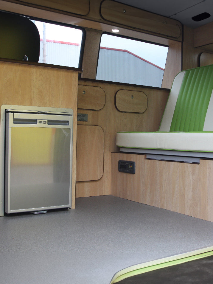 vw t2 splitcreen t25 Lift in unit